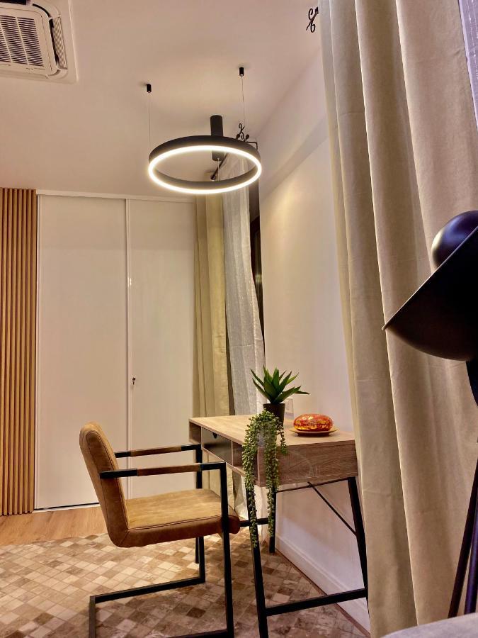 Blancris Boutique Apartment Brasov Ngoại thất bức ảnh