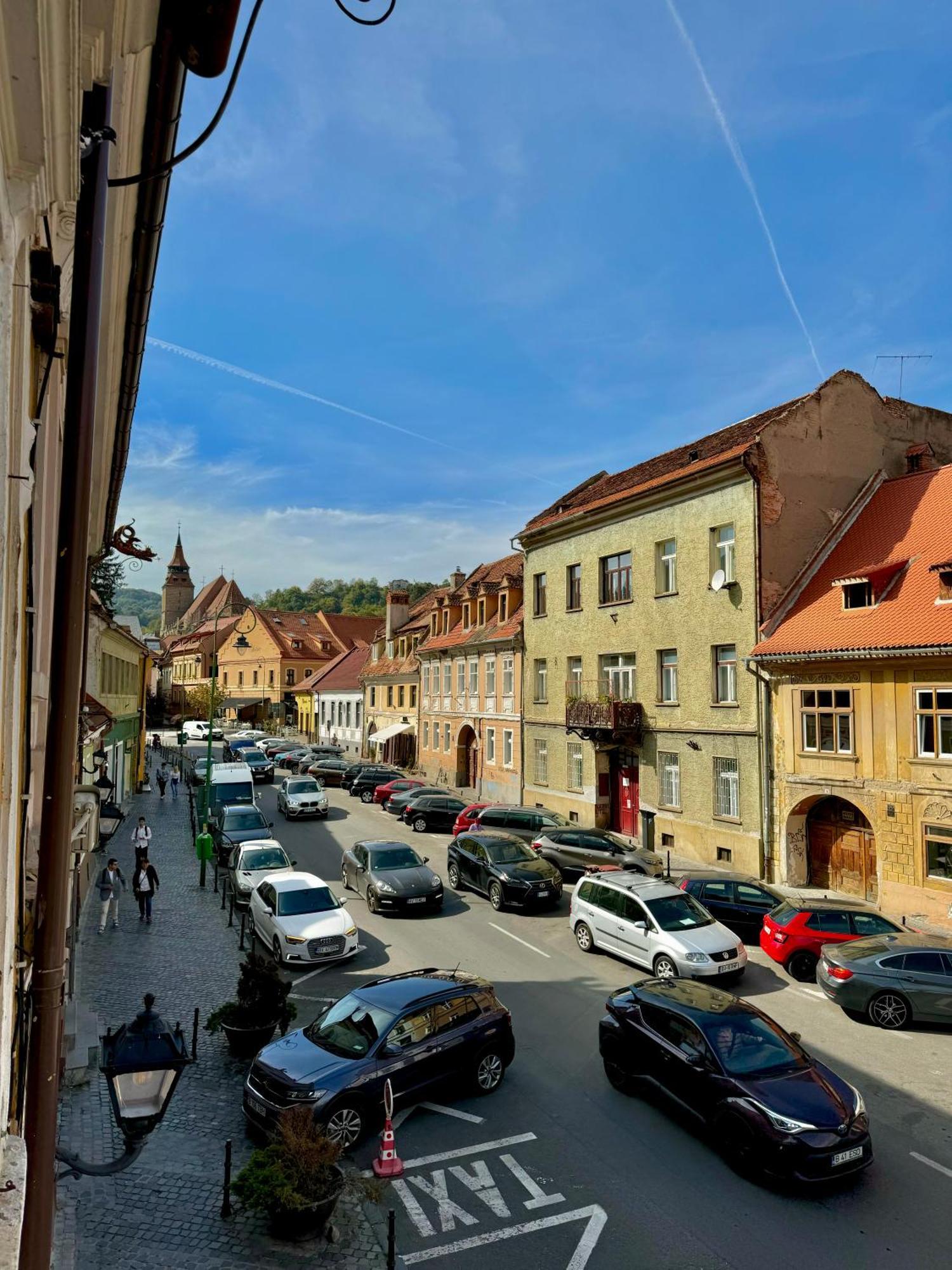 Blancris Boutique Apartment Brasov Ngoại thất bức ảnh